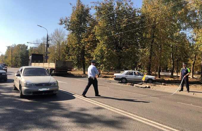 Трёхлетний ребенок сбежал из детского сада в Орле и попал под машину