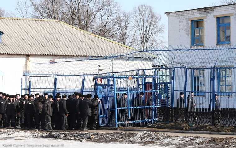 Заключенные устроили бунт в пермской колонии