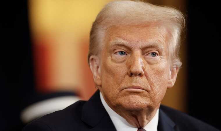 Трамп заявил, что США не отменят дополнительные пошлины, несмотря на противоречия в Белом доме