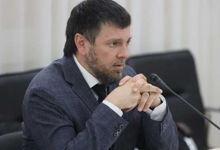Вице-премьер Забайкалья Алексей Гончаров заявил, что дороги стали причиной смертельного ДТП